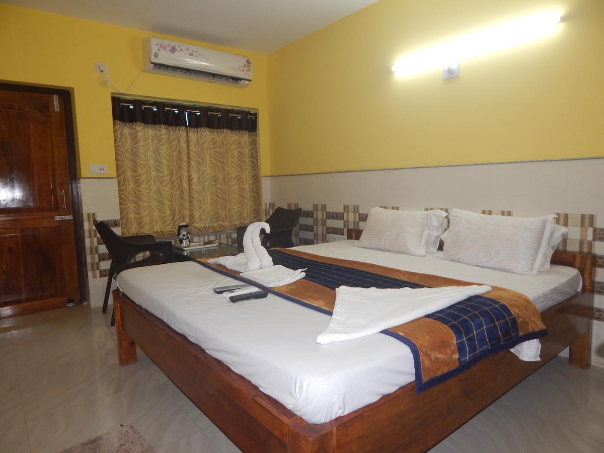 Hotel On Call Puri Laxmi Beach Resort Exterior photo